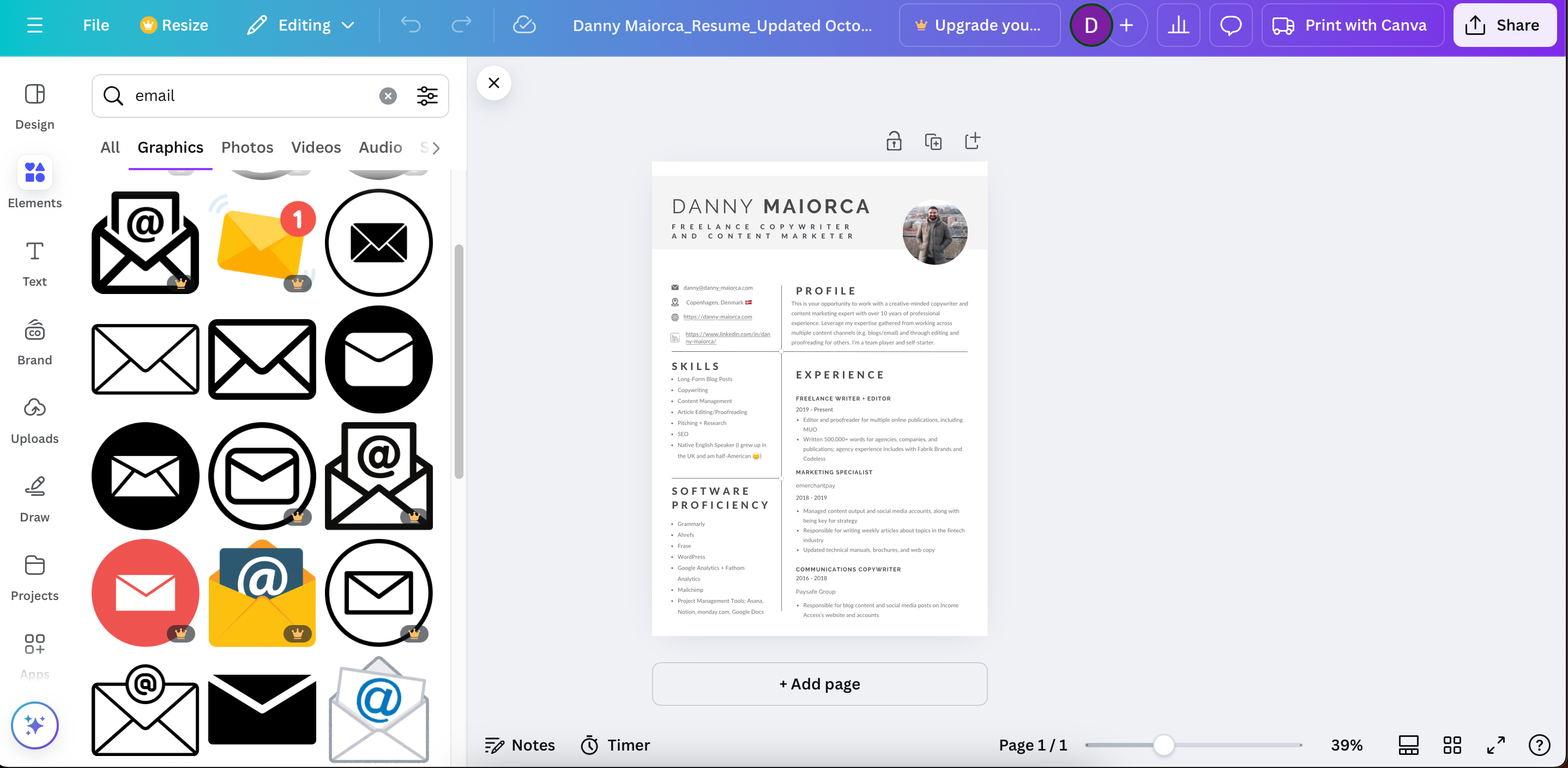 عناصر مختلف در برنامه Canva برای رزومه