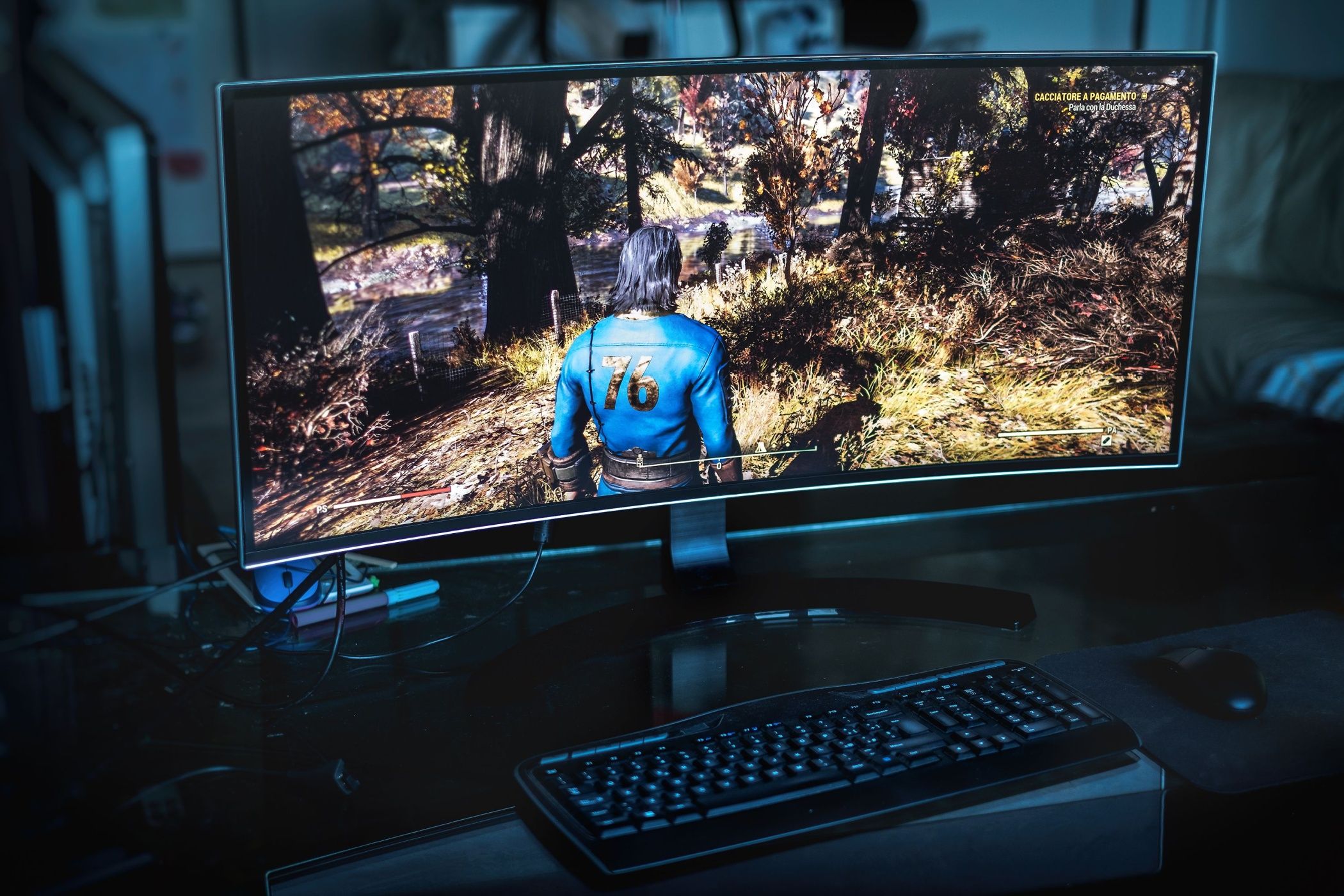 یک مانیتور Ultrawide با Fallout 76 روی صفحه