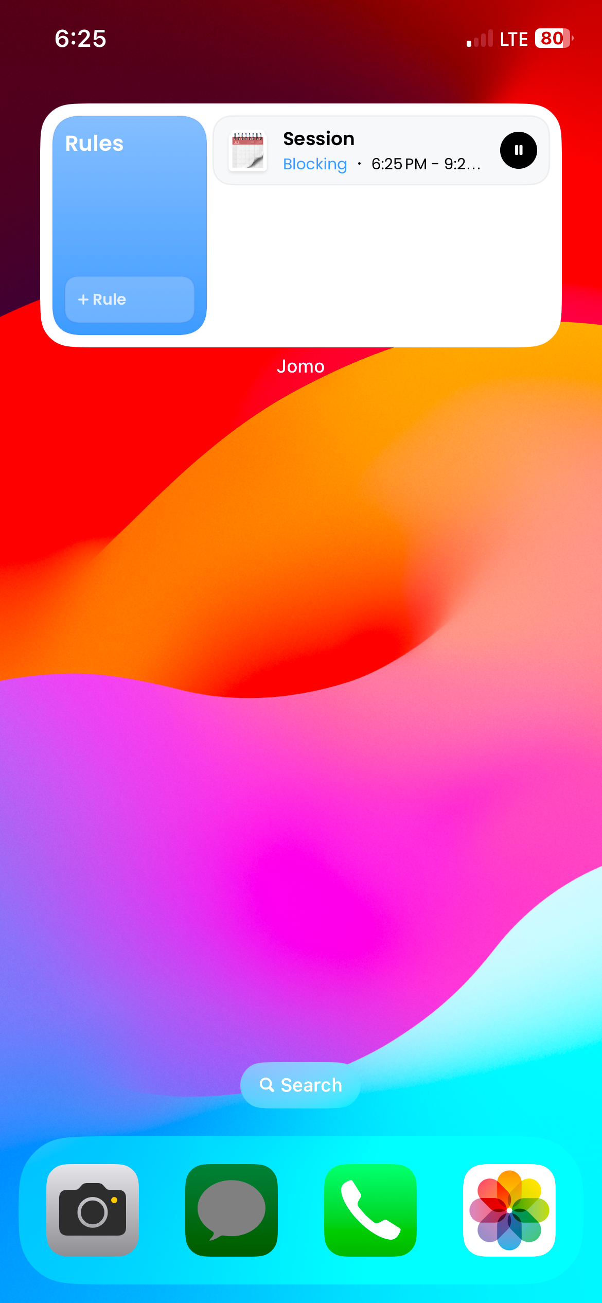 ویجت Jomo در صفحه اصلی آیفون.