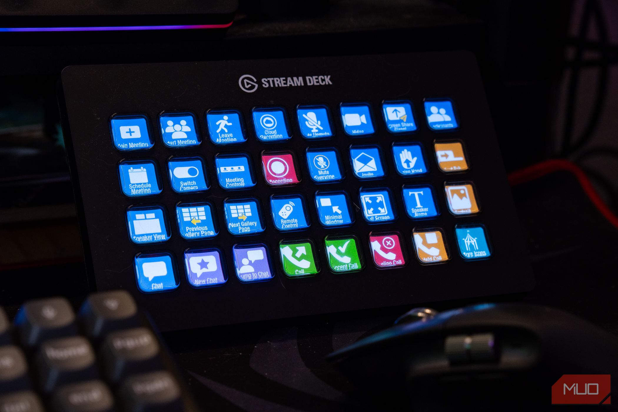 Stream Deck XL با میانبرهای نماد زوم