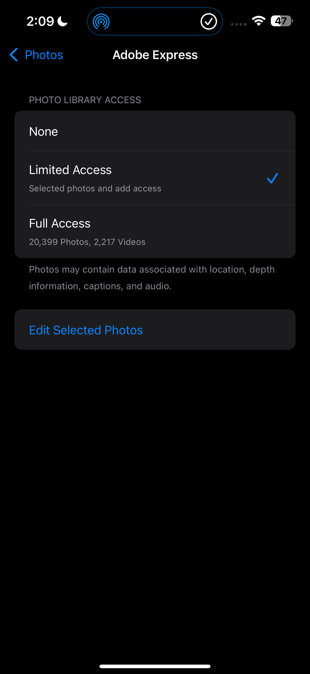 دسترسی به عکسهای Adobe Express به آیفون