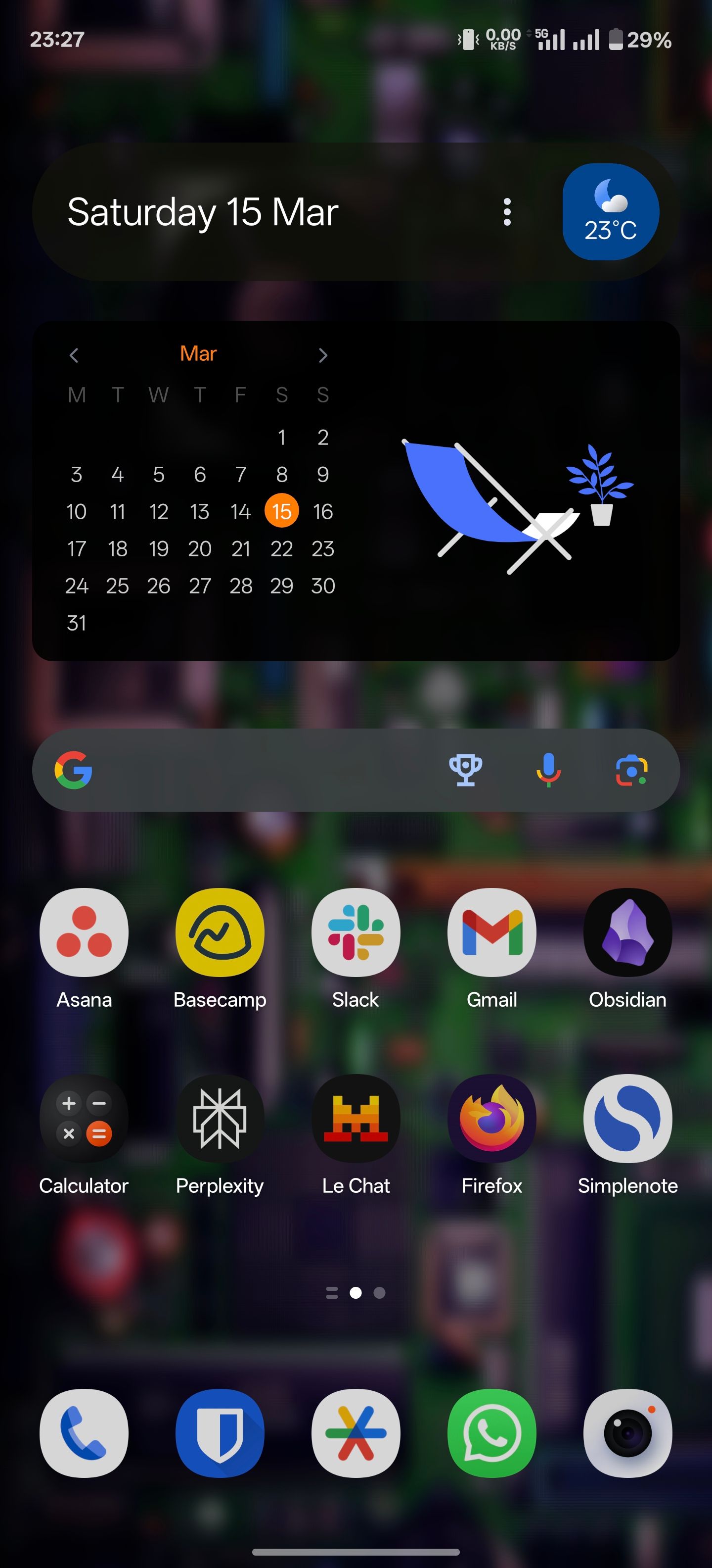 ویجت جستجوی Google با دکمه میانبر Sport در صفحه اصلی تلفن Android.