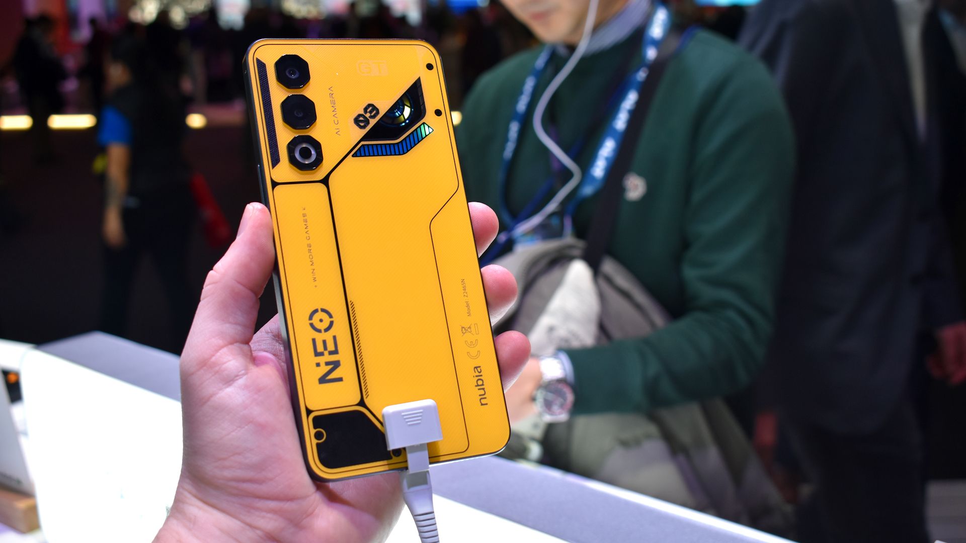 پانل عقب NUBIA NEO 3 GT 5G زرد در MWC 2025