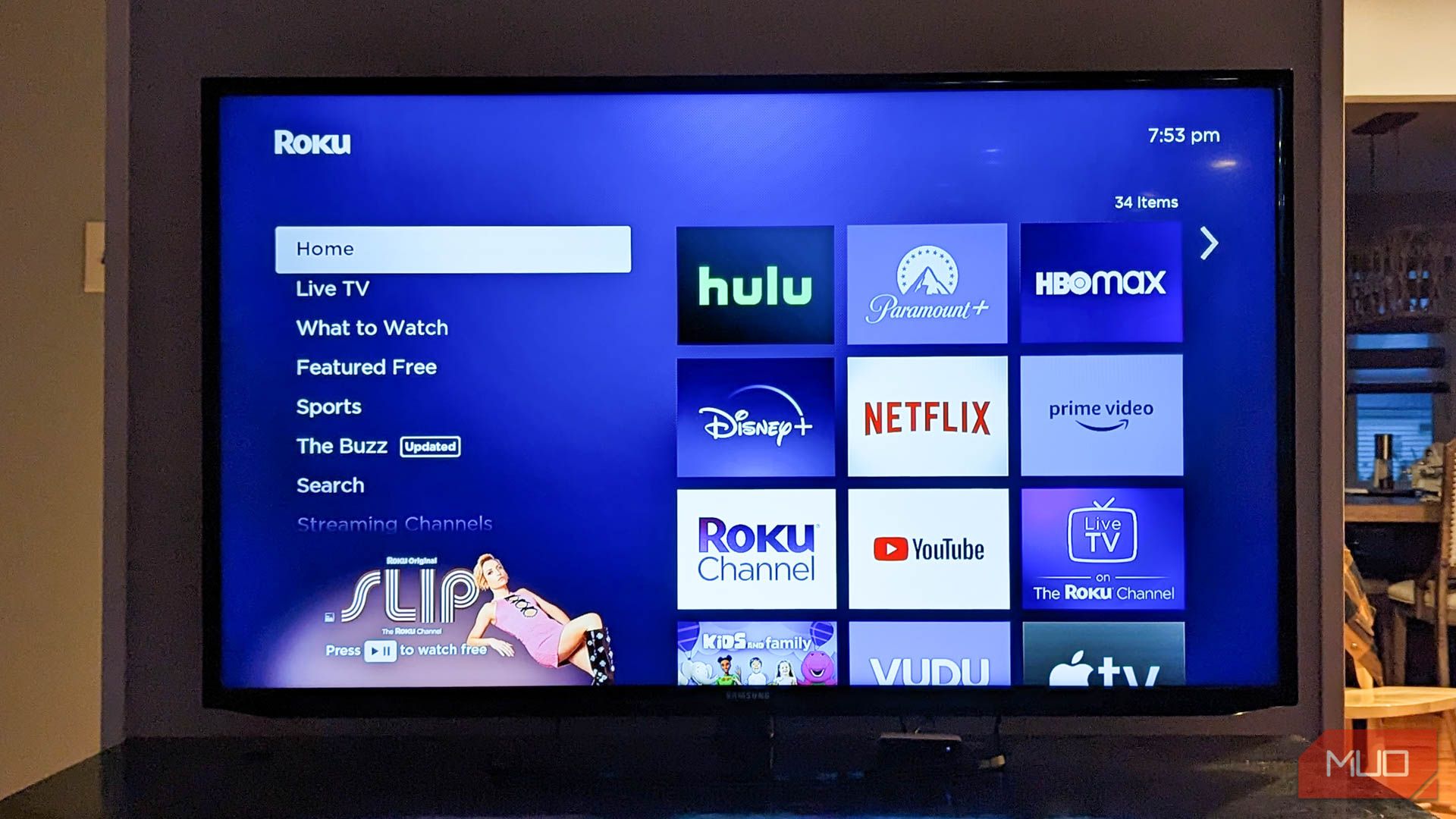 صفحه اصلی Roku در تلویزیون باز می شود