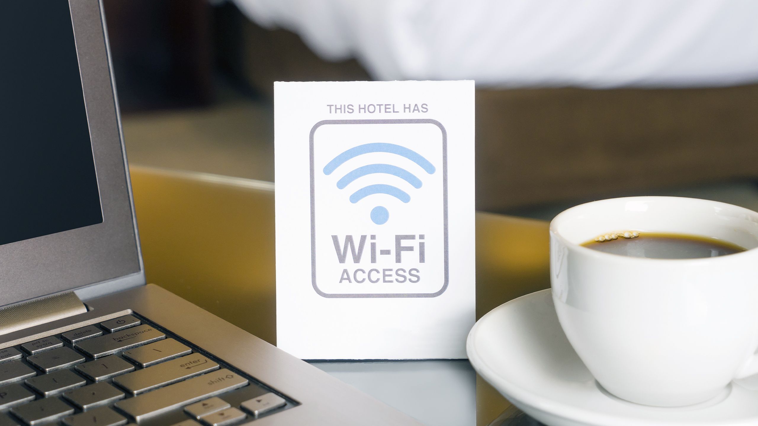 دسترسی به Wi-Fi هتل