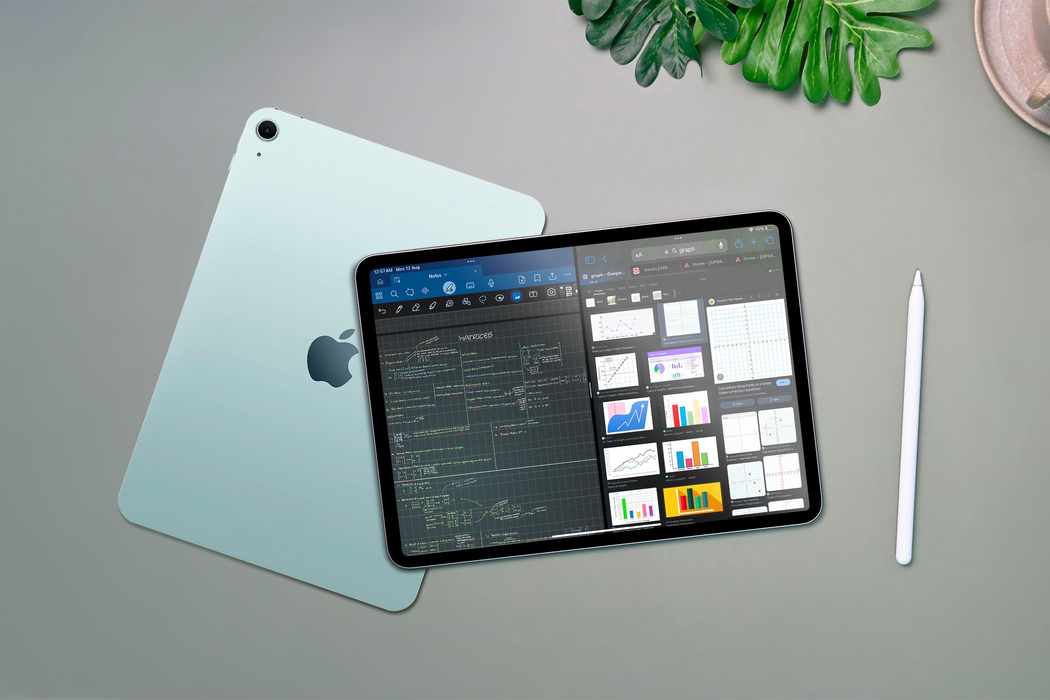 iPad با دو برنامه که صفحه را تقسیم می کند.