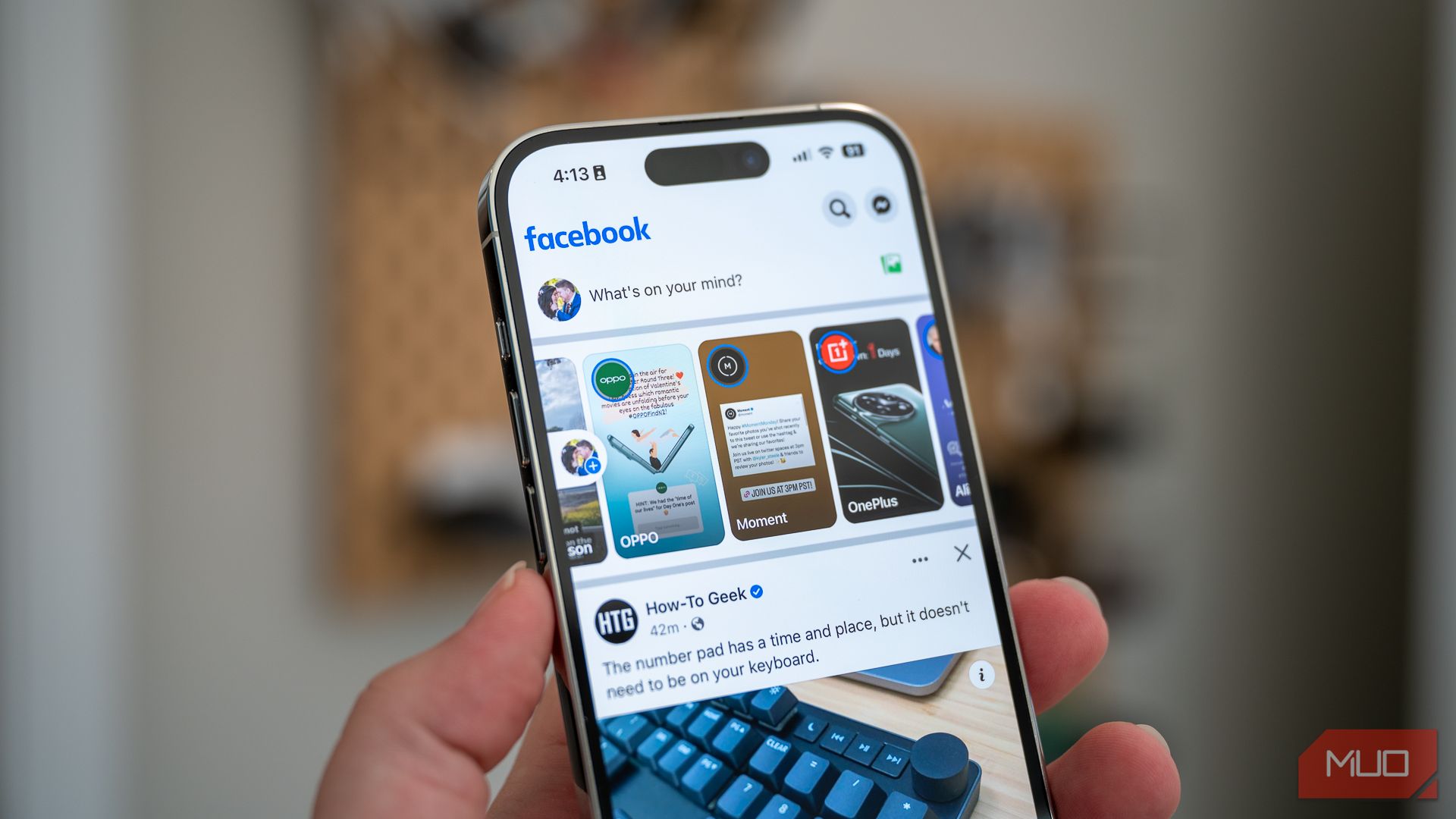 صفحه اصلی فیس بوک در Apple iPhone 14 Pro