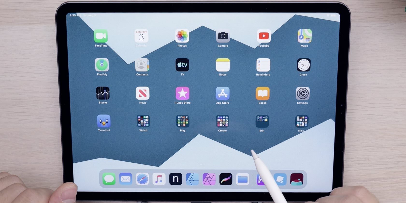 صفحه اصلی iPad Pro