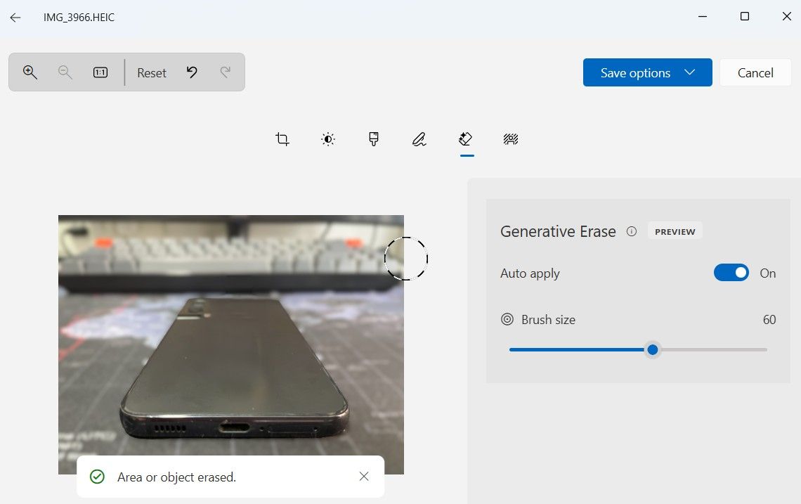 Object Eraser در برنامه Windows 11 Photos
