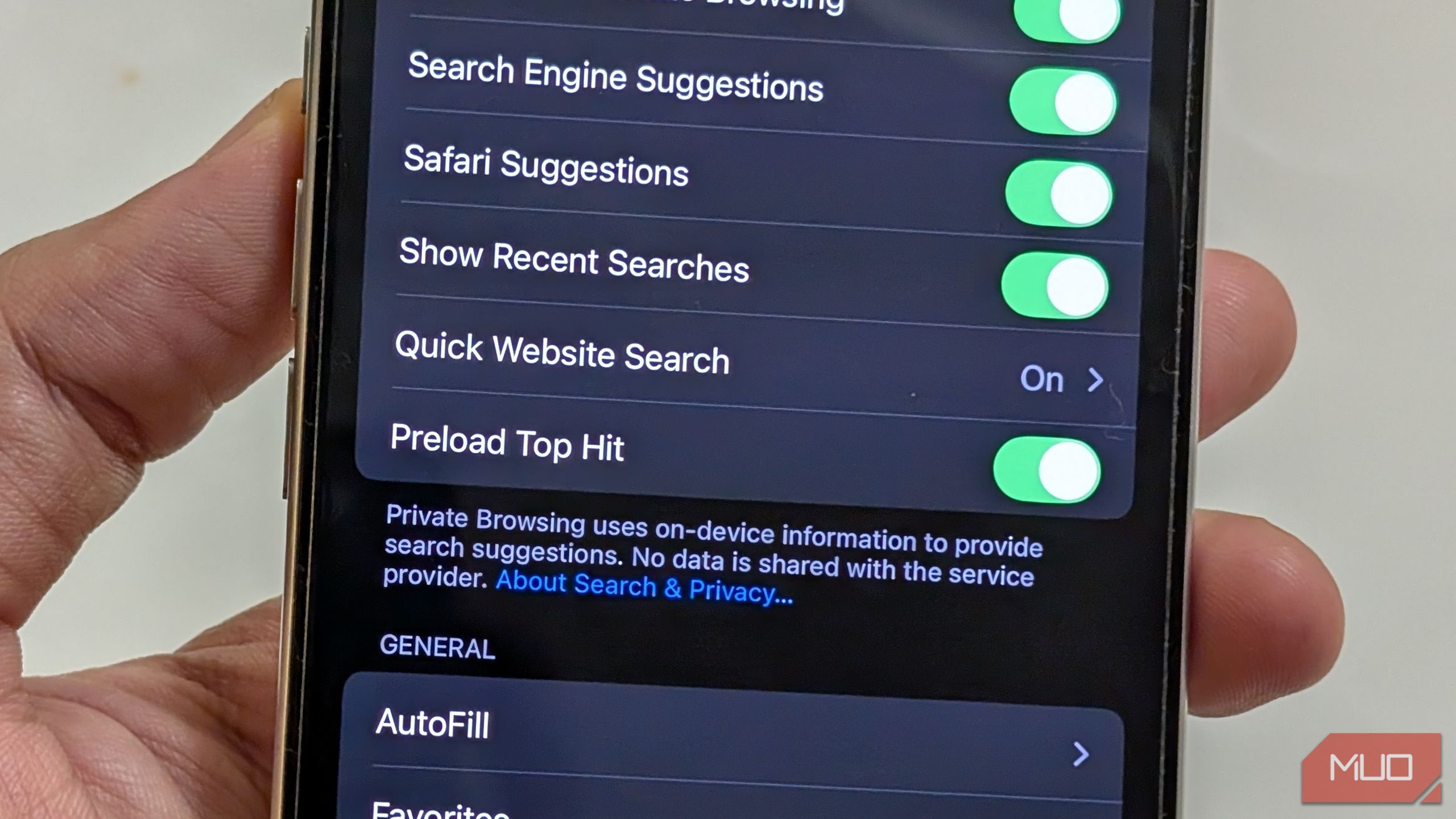 تنظیمات بالای صفحه را در iOS بارگذاری کنید