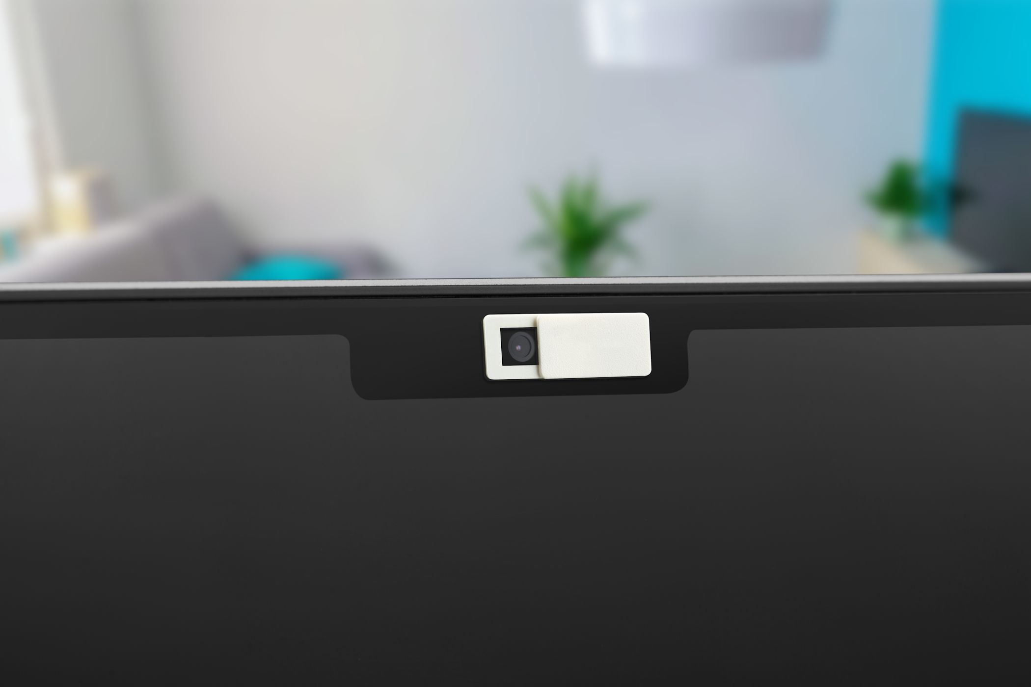پوشش وب کم در MacBook Air