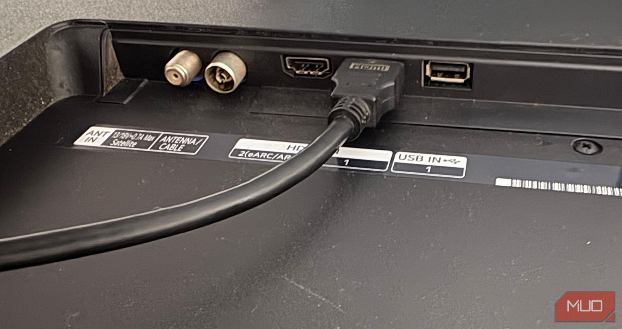 پورت HDMI سازگار با HDR در تلویزیون های هوشمند LG.