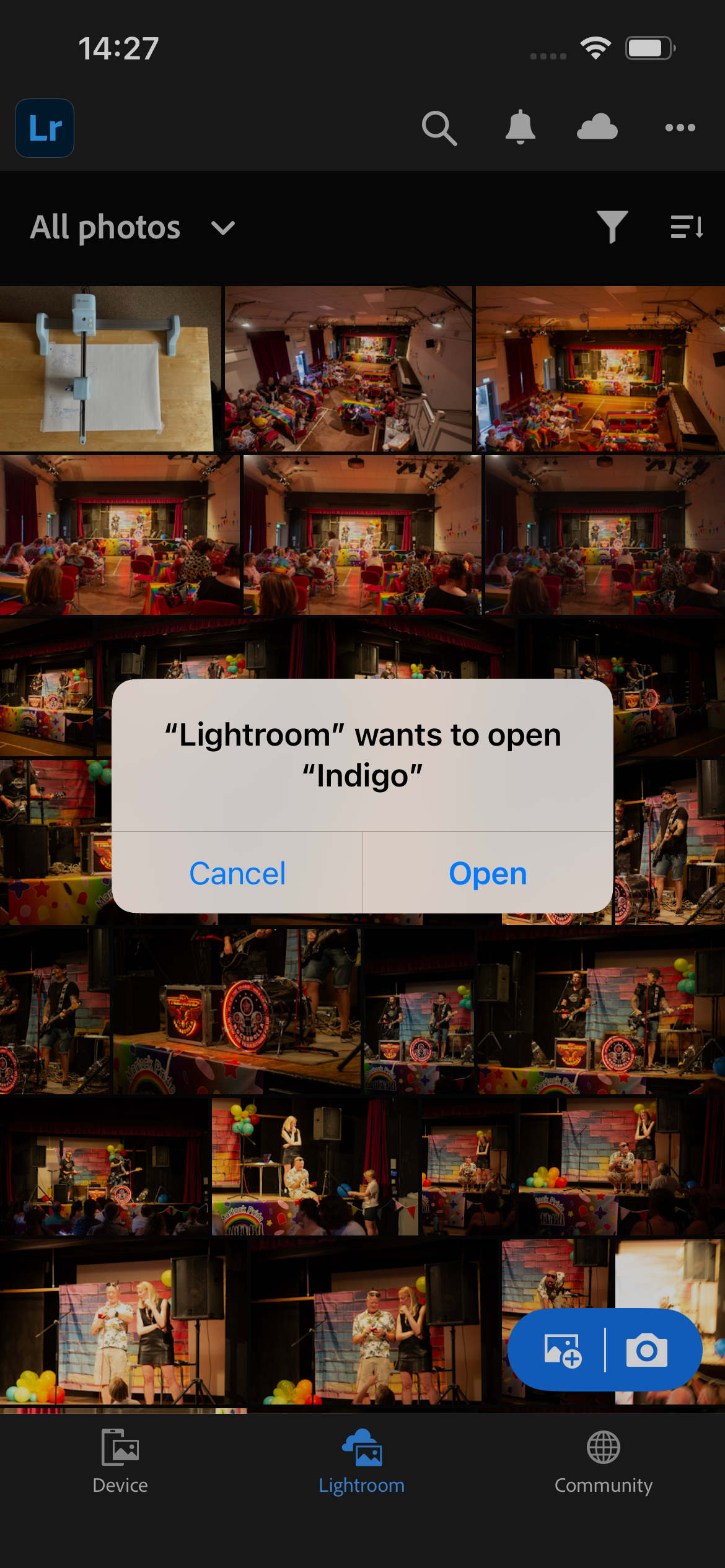 دوربین نیلی باز Lightroom