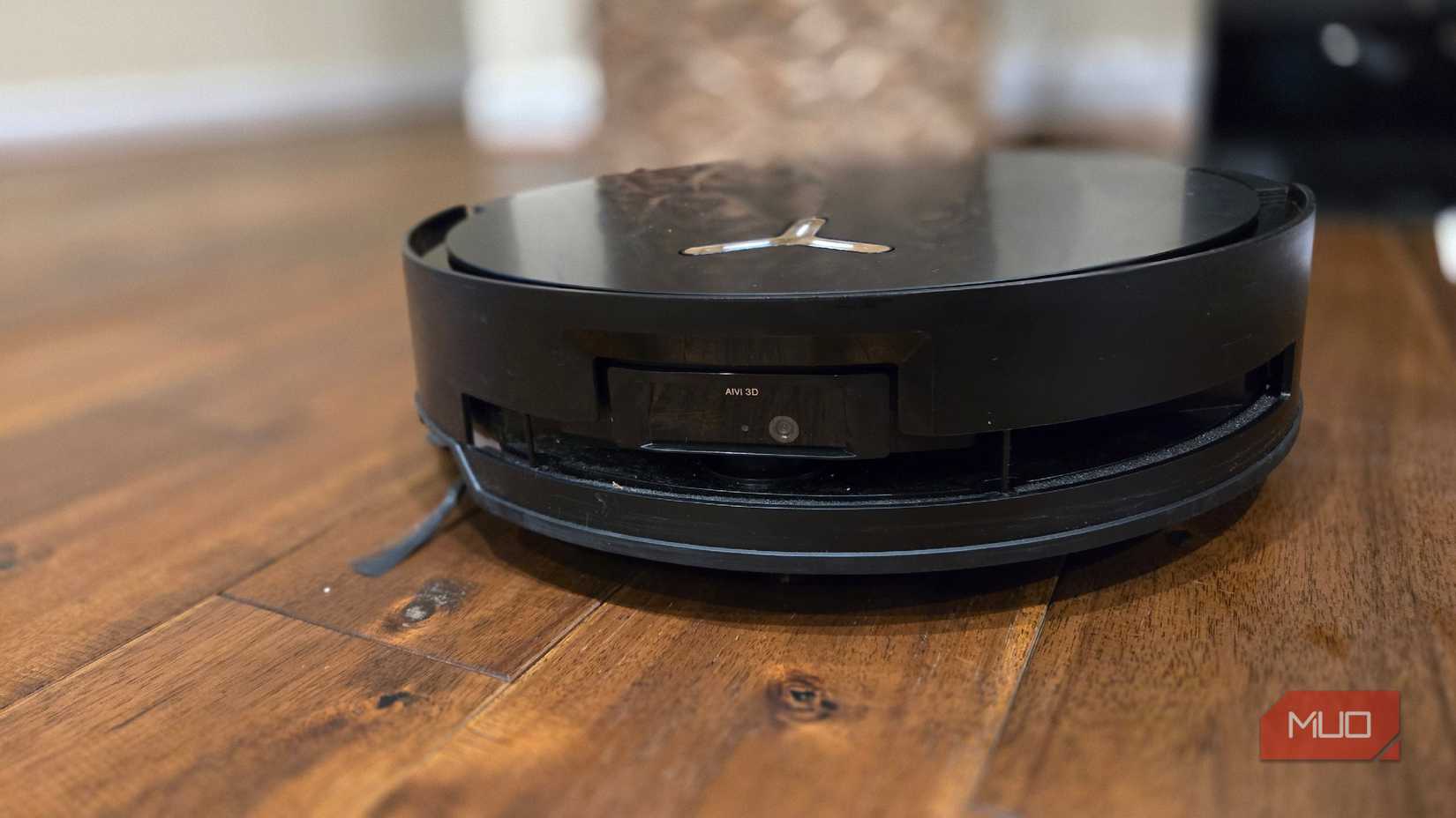 فناوری دوربین و Lidar در خلاء ربات OMBOT X8 Pro OMNI.