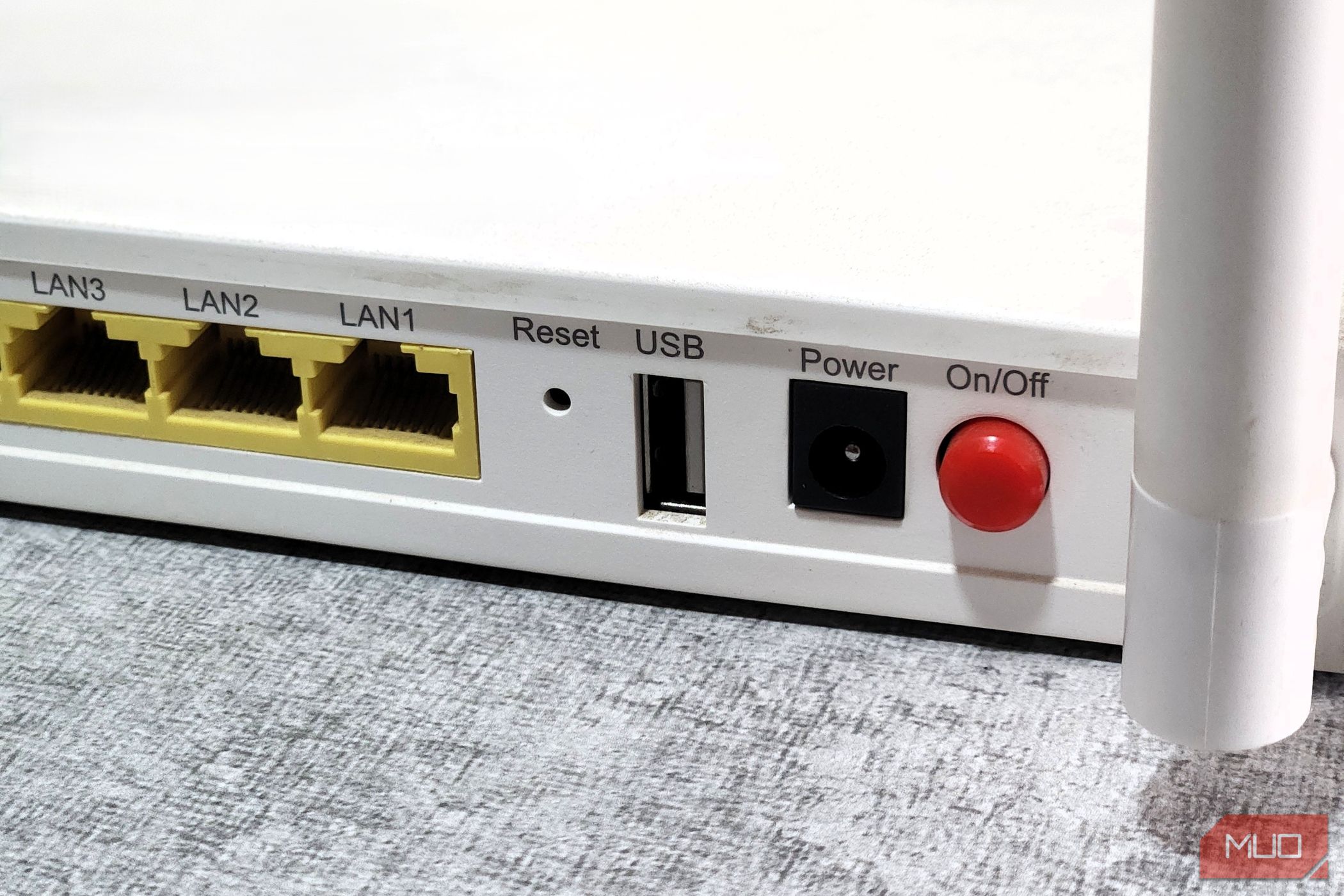 نزدیک بندر USB روتر