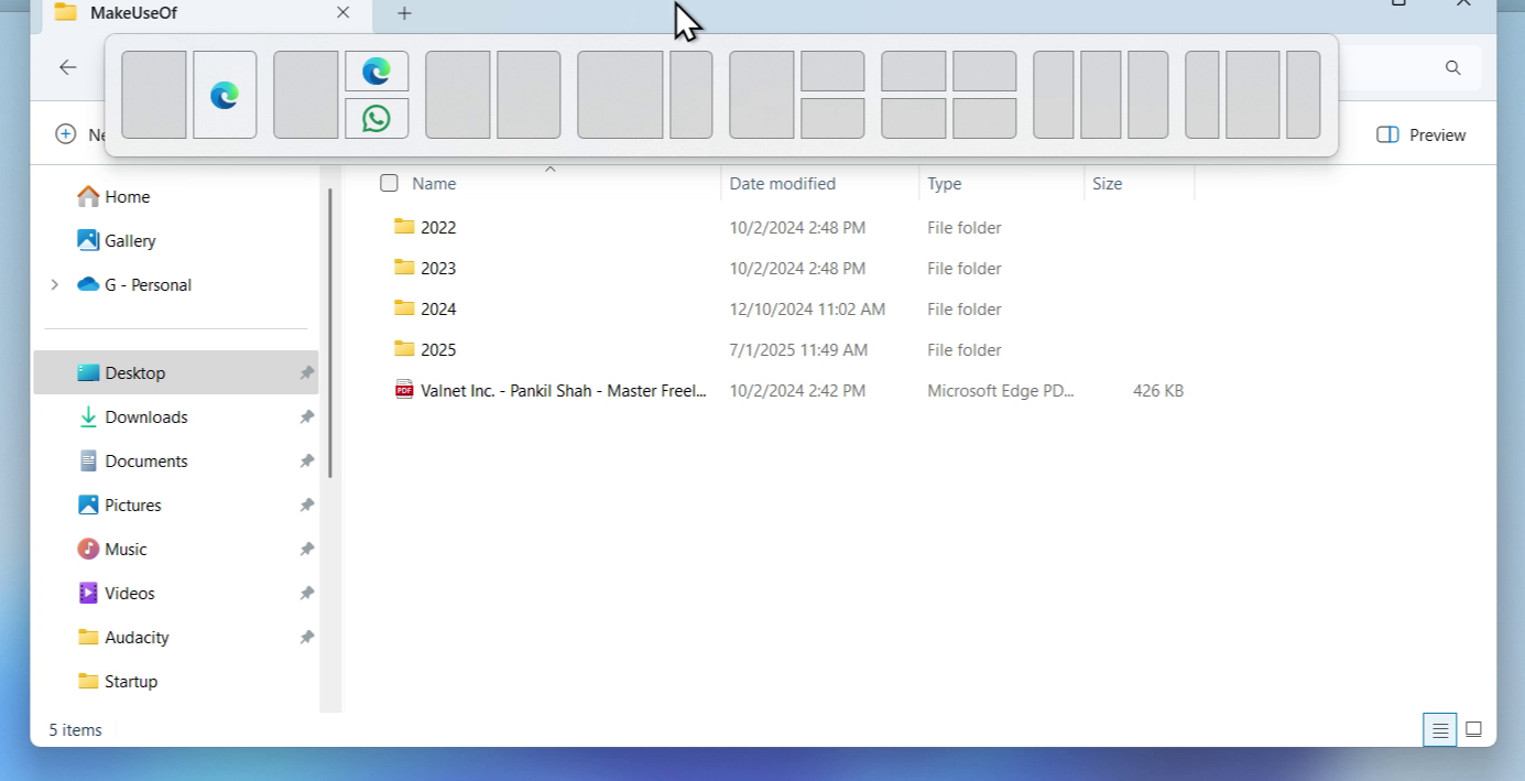 File Explorer Window که گزینه های طرح بندی SNAP را نشان می دهد