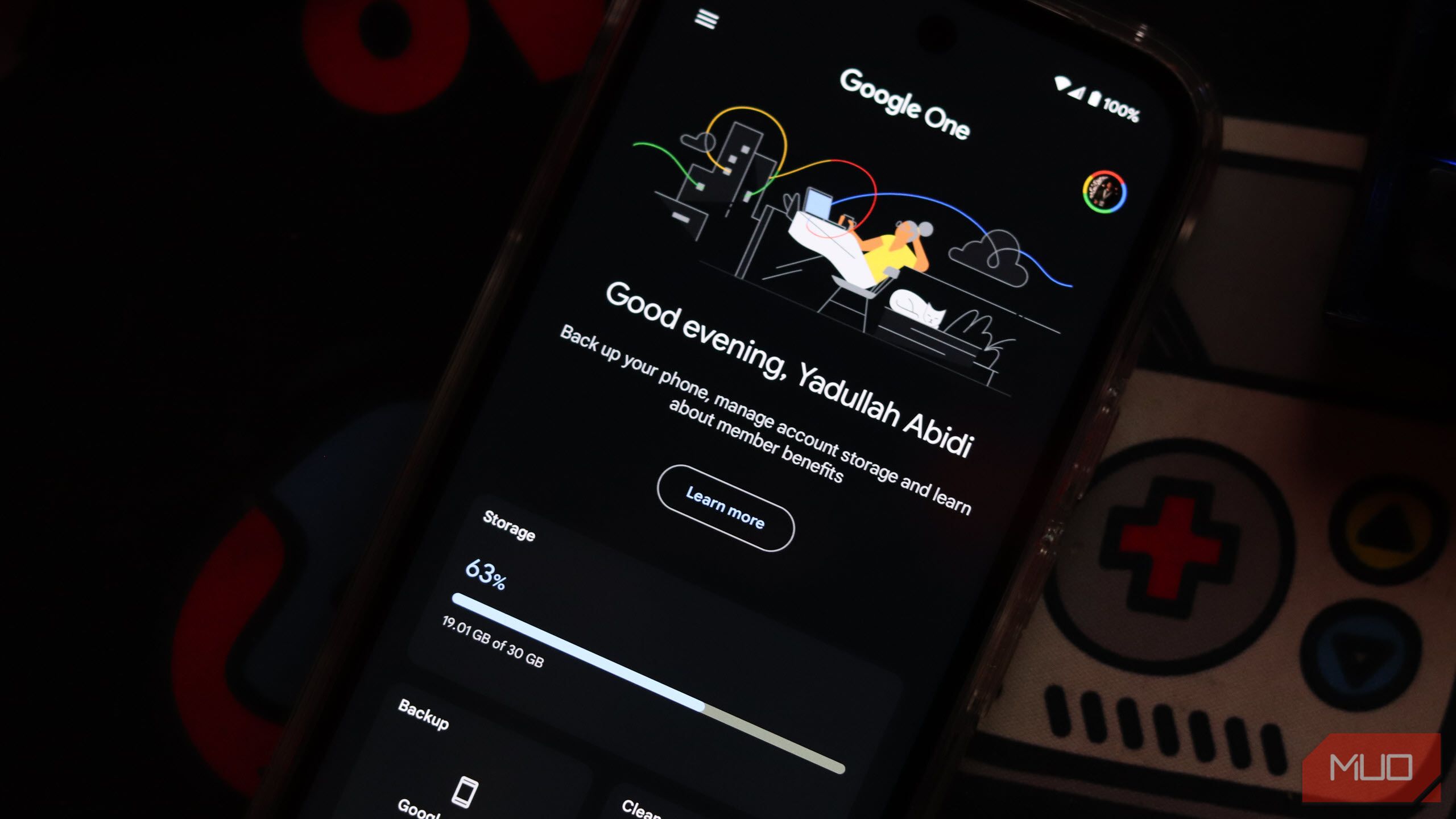 Google One روی تلفن هوشمند باز می شود