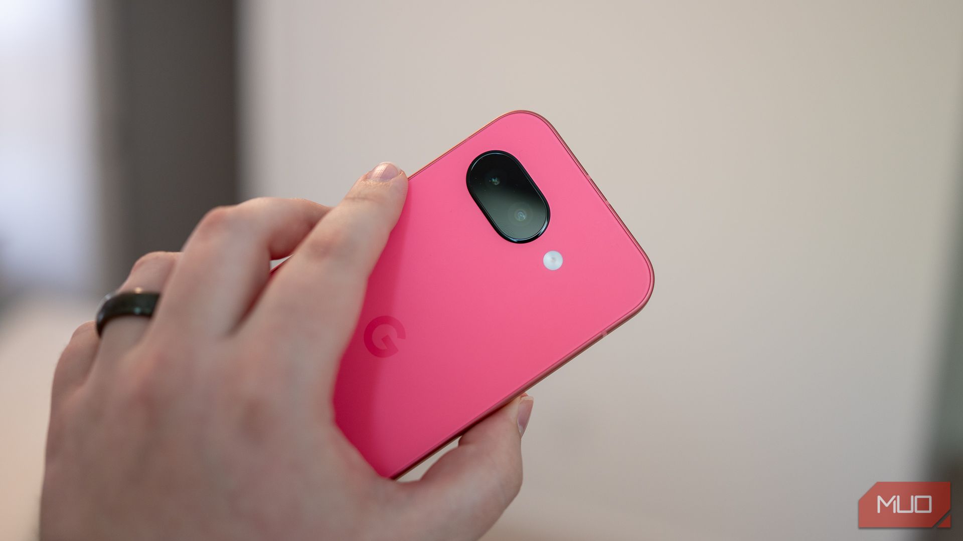 دوربین های عقب در پشت Google Pixel 9A