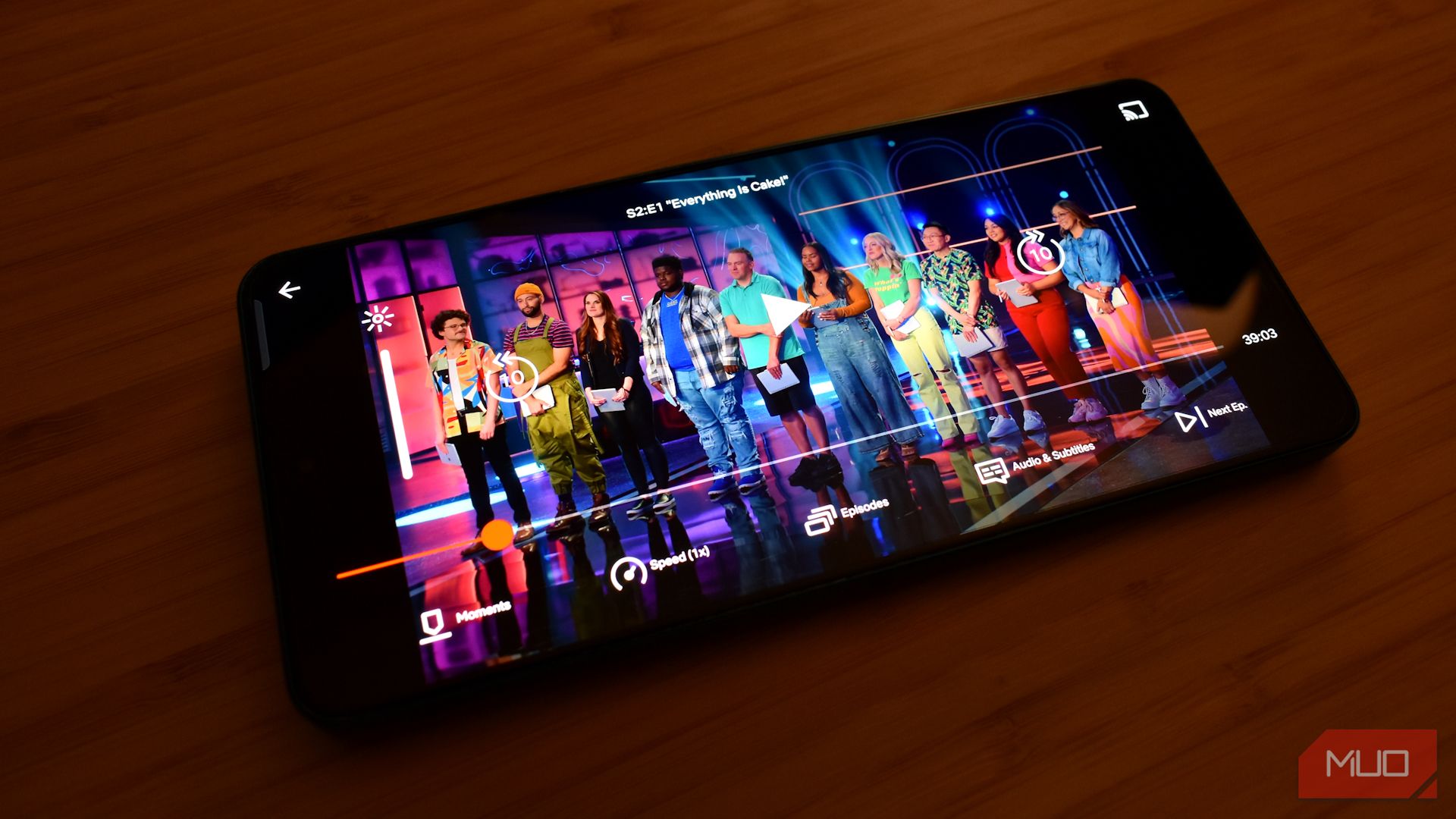 آیا نمایش کیک Netflix در صفحه تلفن هوشمند است.