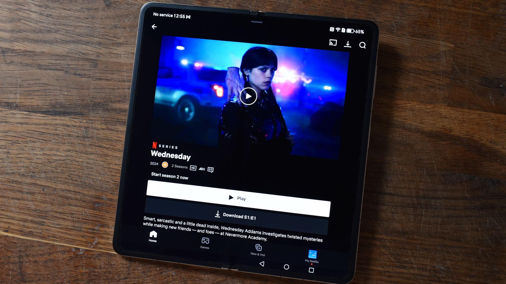 چهارشنبه نمایش تلفن هوشمند تاشو Netflix Honor Magic V5.