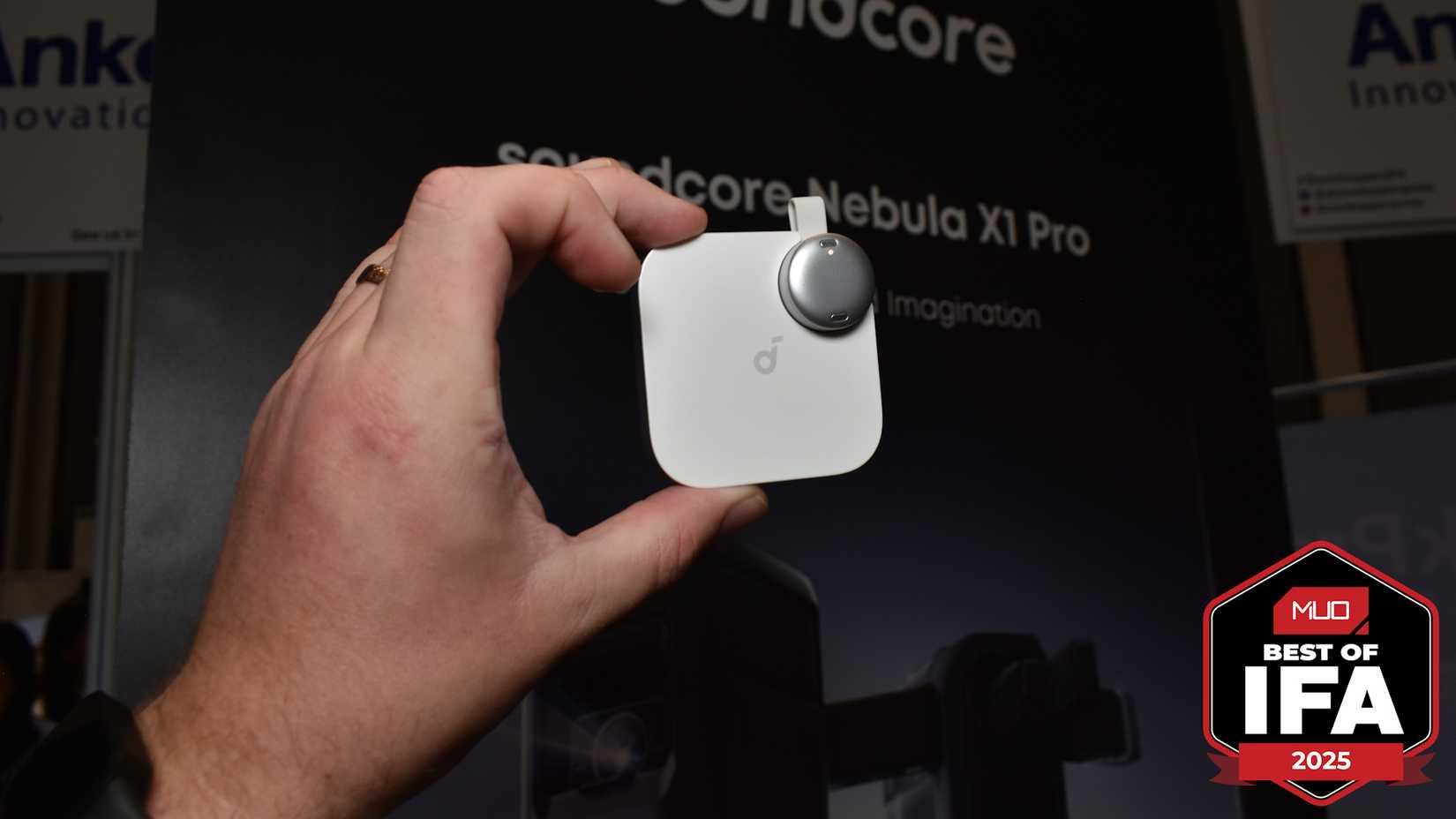 ضبط صدا Anker Soundcore AI در IFA 2025.