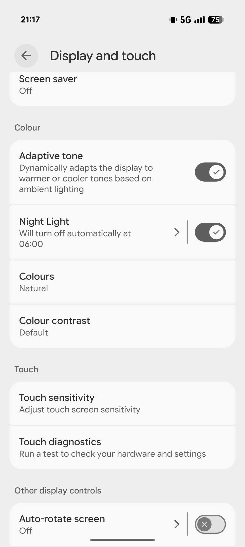 گزینه Night Light در صفحه نمایش و لمس صفحه Toogled On.