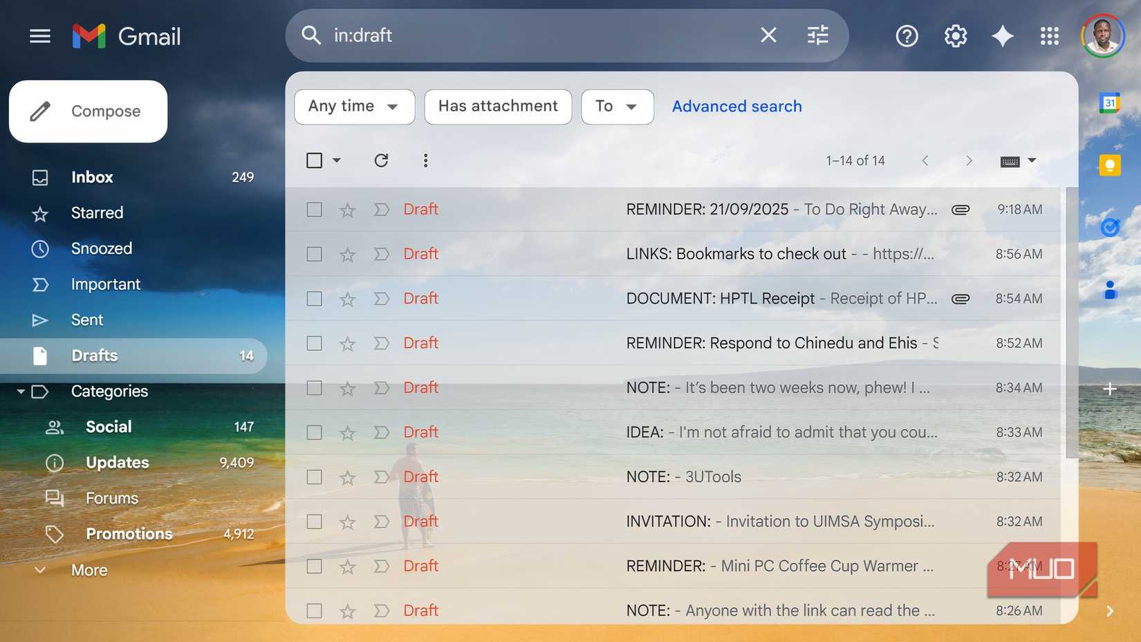 پوشه Gmail Draft را با چندین پیش نویس ذخیره شده ذخیره می کند.