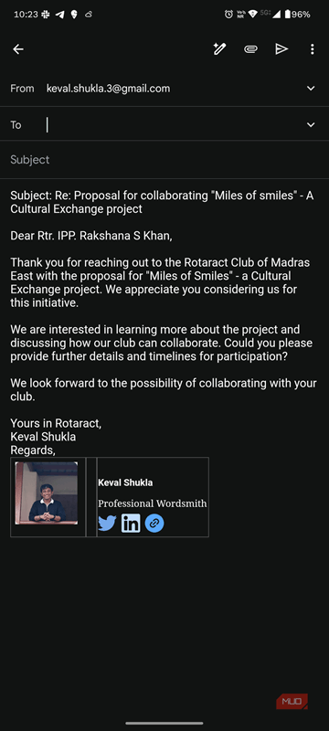 پخش مجدد به یک ایمیل در برنامه Gmail دریافت شده با اصطلاح "Rotaract" برای یک پیشنهاد پروژه.