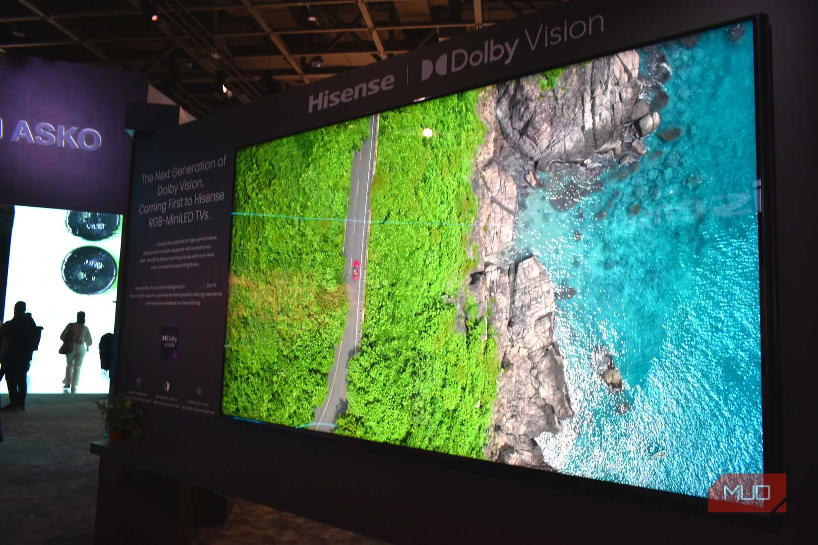 تلویزیون هوشمند Hisense 116ux با Dolby Vision 2 در IFA 2025.