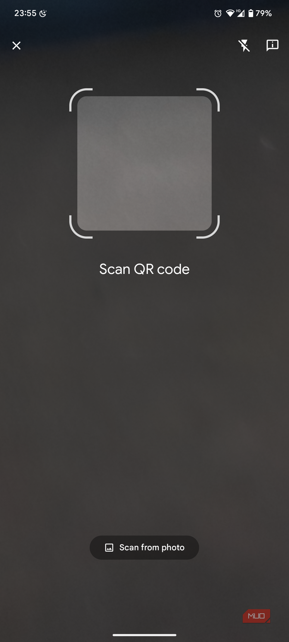اسکنر کد QR با یک فضای مربع اختصاصی برای تراز کردن کد QR اجرا می شود.