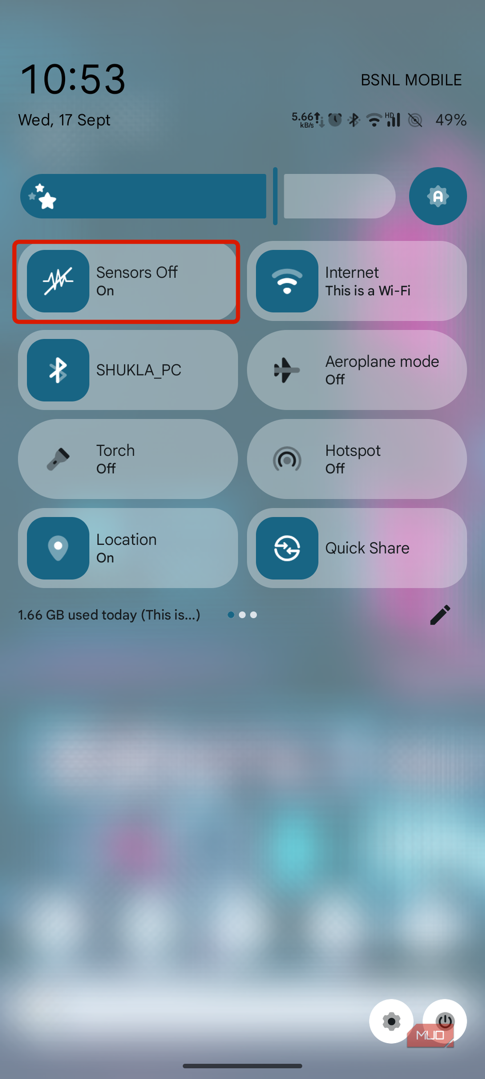 سنسور خاموش کاشی در تنظیمات سریع Android.
