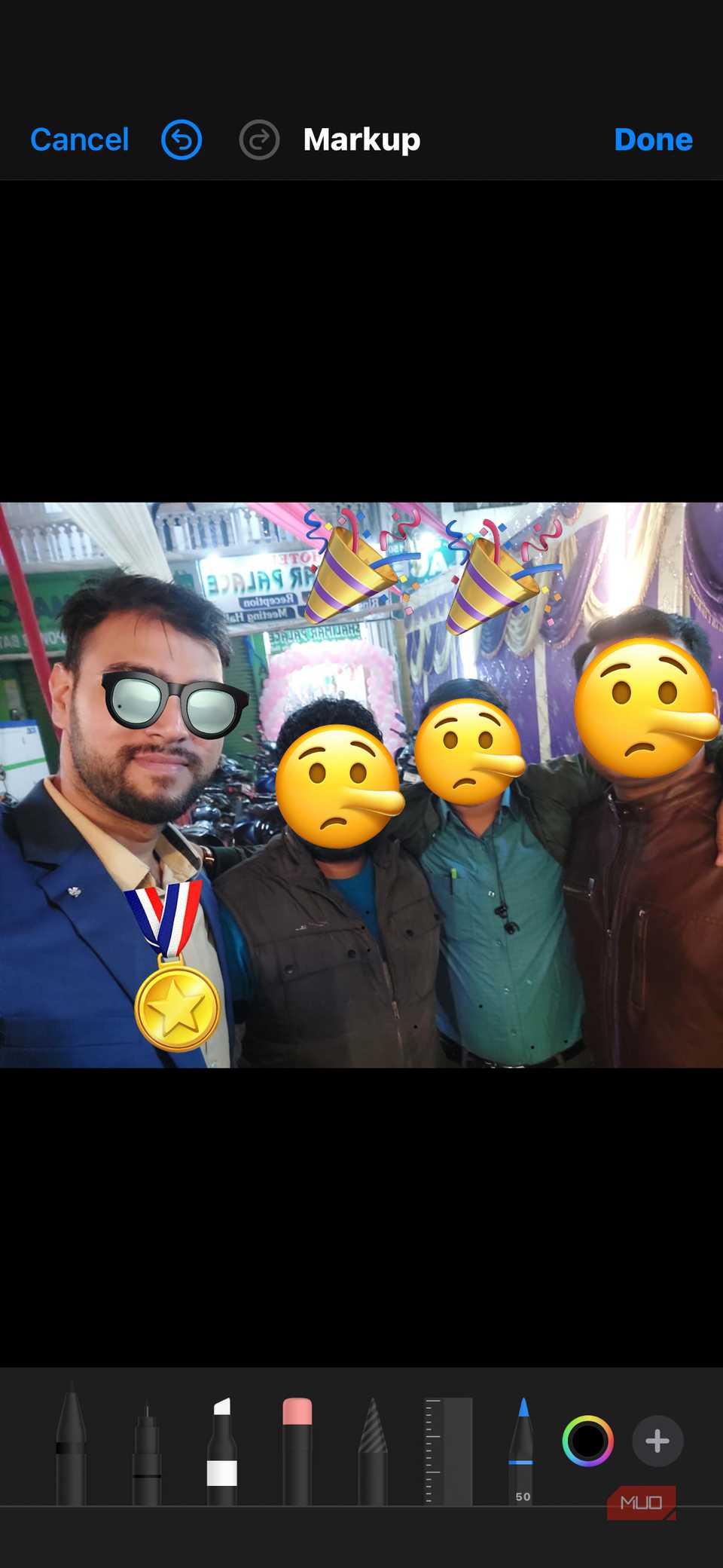 نشانه گذاری برچسب در آیفون با دوستان سرگرم کننده است.