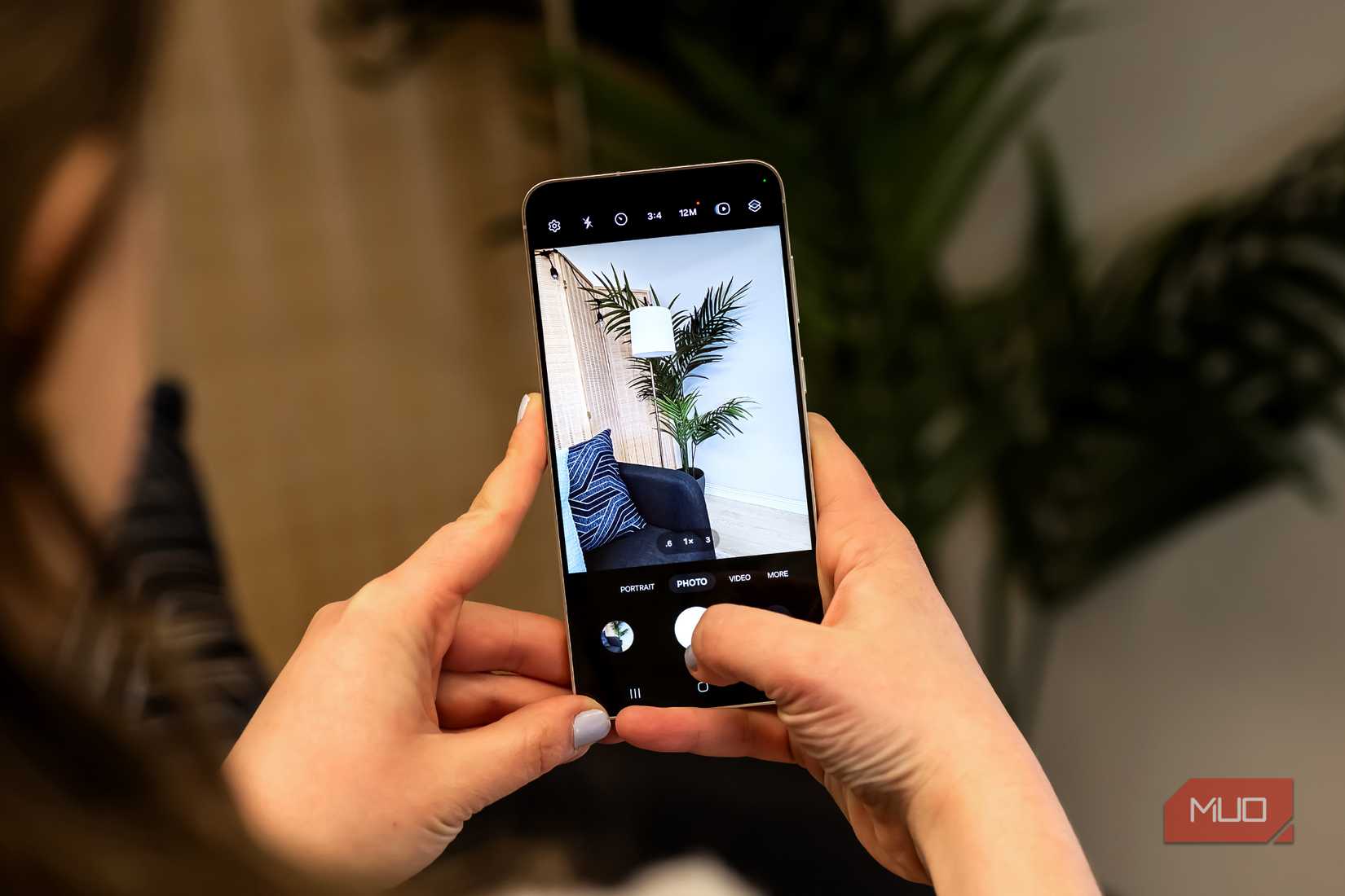 Using the camera of the Samsung Galaxy S24 Plus