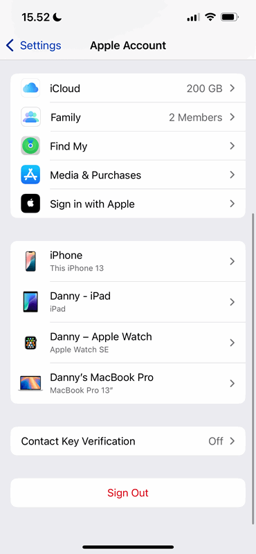 انتخاب برگه iCloud در تنظیمات حساب Apple