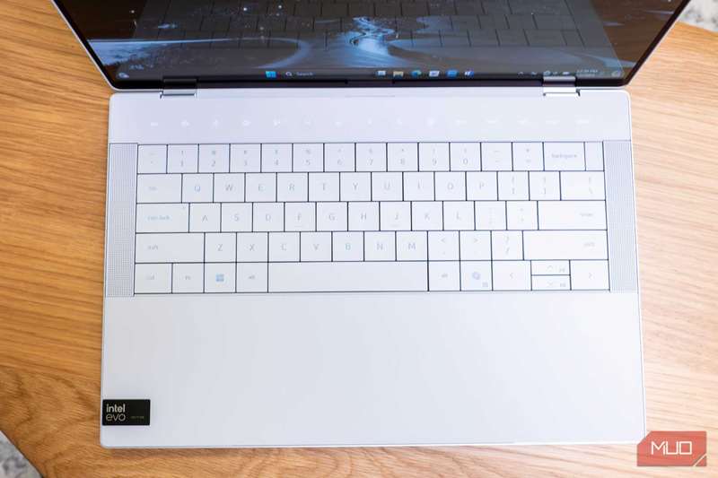 صفحه‌کلید Dell XPS 14 9440