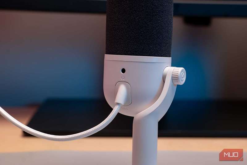 پشت الگاتو ویو نو با کابل USB‑C نصب شده