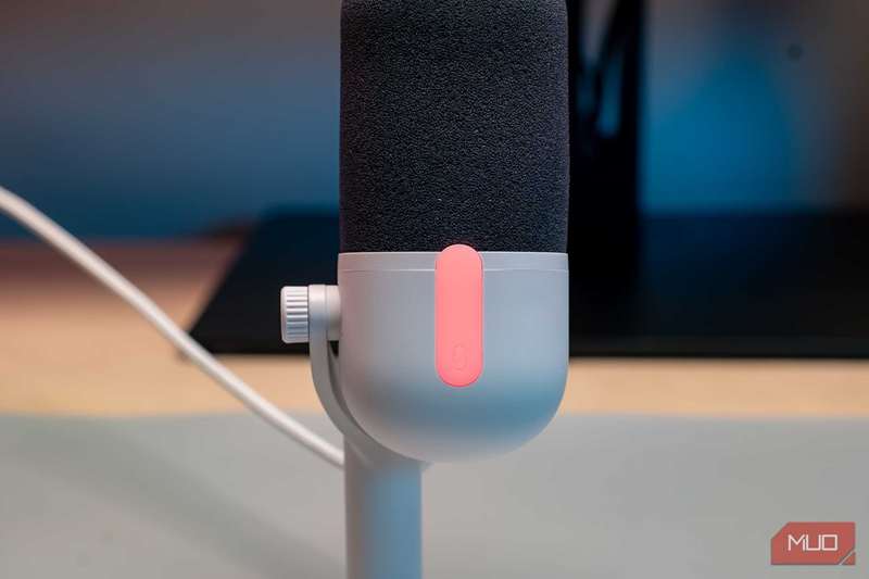 نمای نزدیک نشانگر قرمز بیصدا الگاتو ویو نو