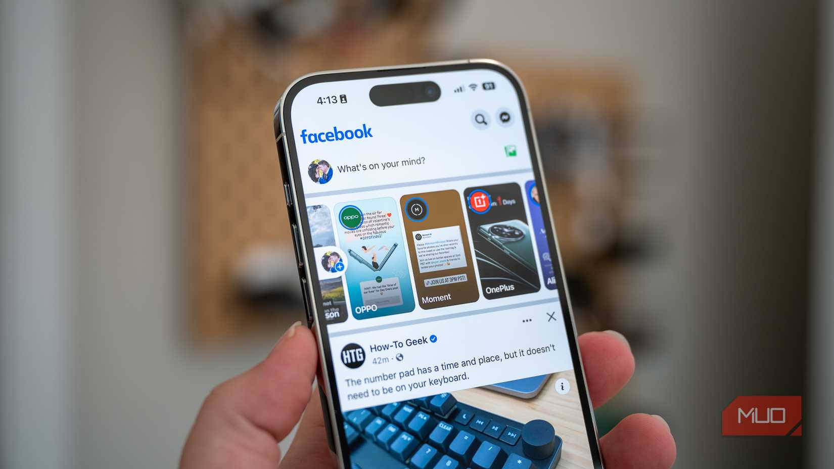 صفحه اصلی فیس بوک در Apple iPhone 14 Pro