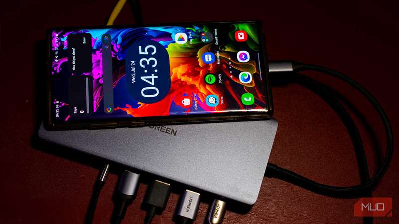 Ugreen Revodok Pro 313 با Samsung Note10 Plus