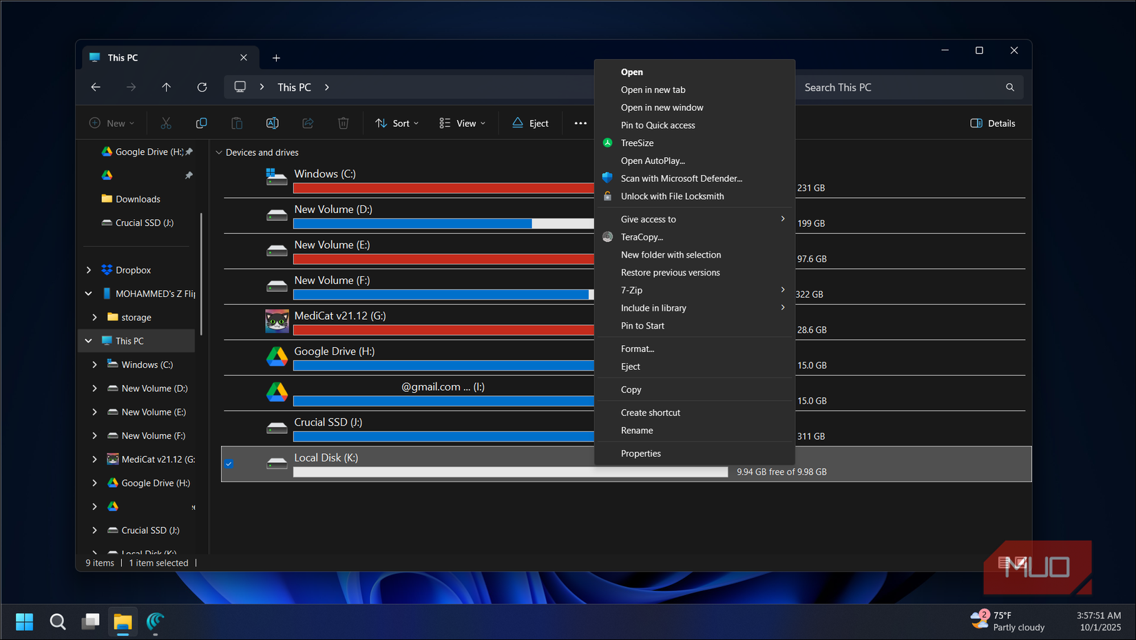 Windows 11 File Explorer با منوی زمینه ای که برای VHD نشان داده شده است