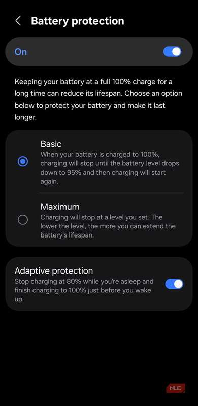تنظیمات حفاظت باتری با گزینه‌های پایه (Basic) و تطبیقی (Adaptive) فعال شده