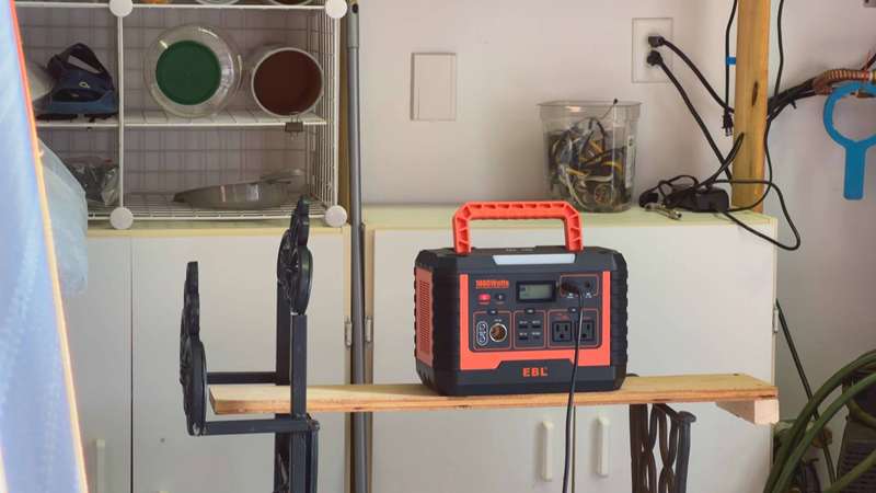 EBL Voyager 1000 - داخل گاراژ