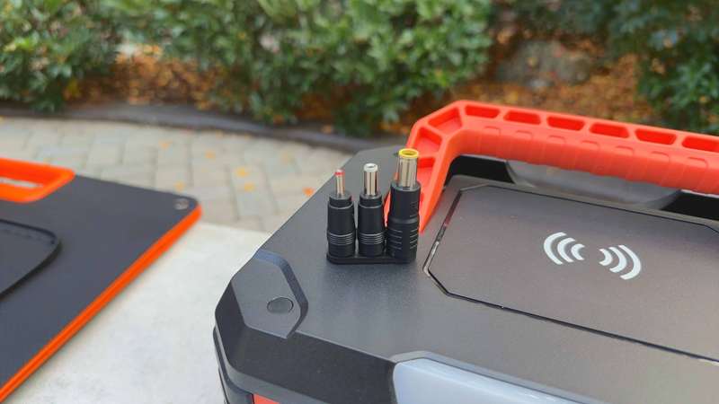 EBL Voyager 1000 - مبدل‌های پنل خورشیدی