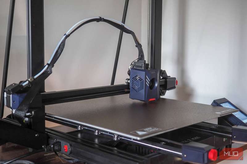 سطح‌گیری Anycubic Kobra 2 Max