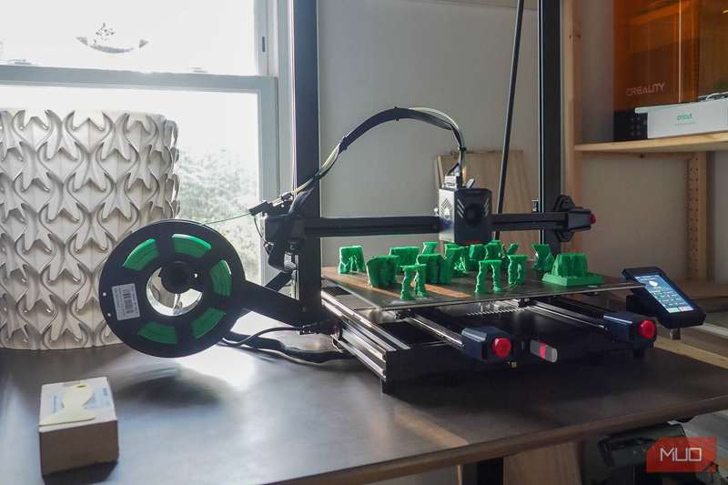 شکلک‌های مینی مقیاس‌بالای Anycubic Kobra 2 Max