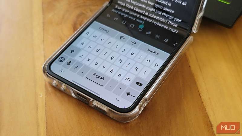 AnySoftKeyboard روی اندروید