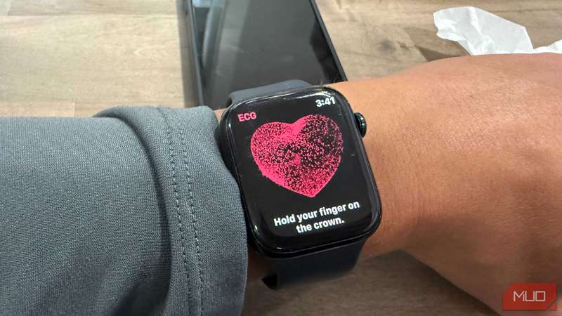 اپل واچ EKG