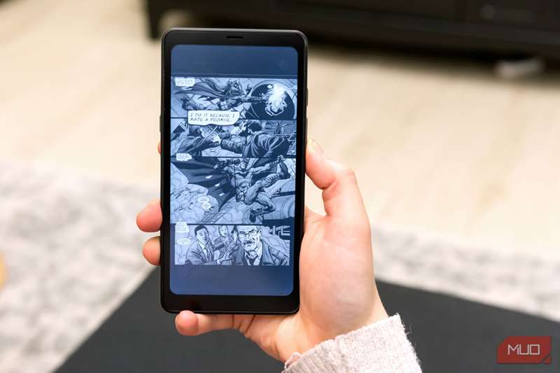 خواندن کتاب کمیک Boox Palma