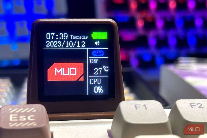 صفحه جداشدنی Epomaker RT100 نشان‌دهنده حالت اتصال