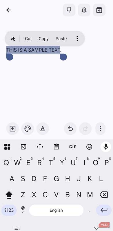 Gboard با متن انتخاب‌شده در حالت بزرگ